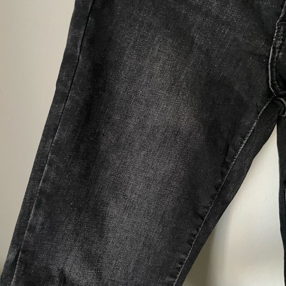Levi's 311 Shaping Skinny Jeans in Charcoal - Picture 5 of 6